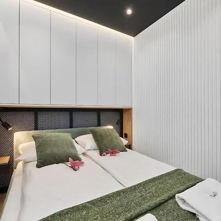 Lux Browary Wroclawskie By Renters *